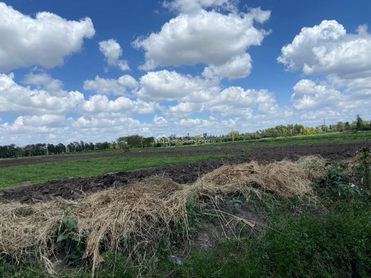 Prime Land Touching Tarmac, Mutongoni,, Athi River, Machakos, Mixed-use Land for Sale