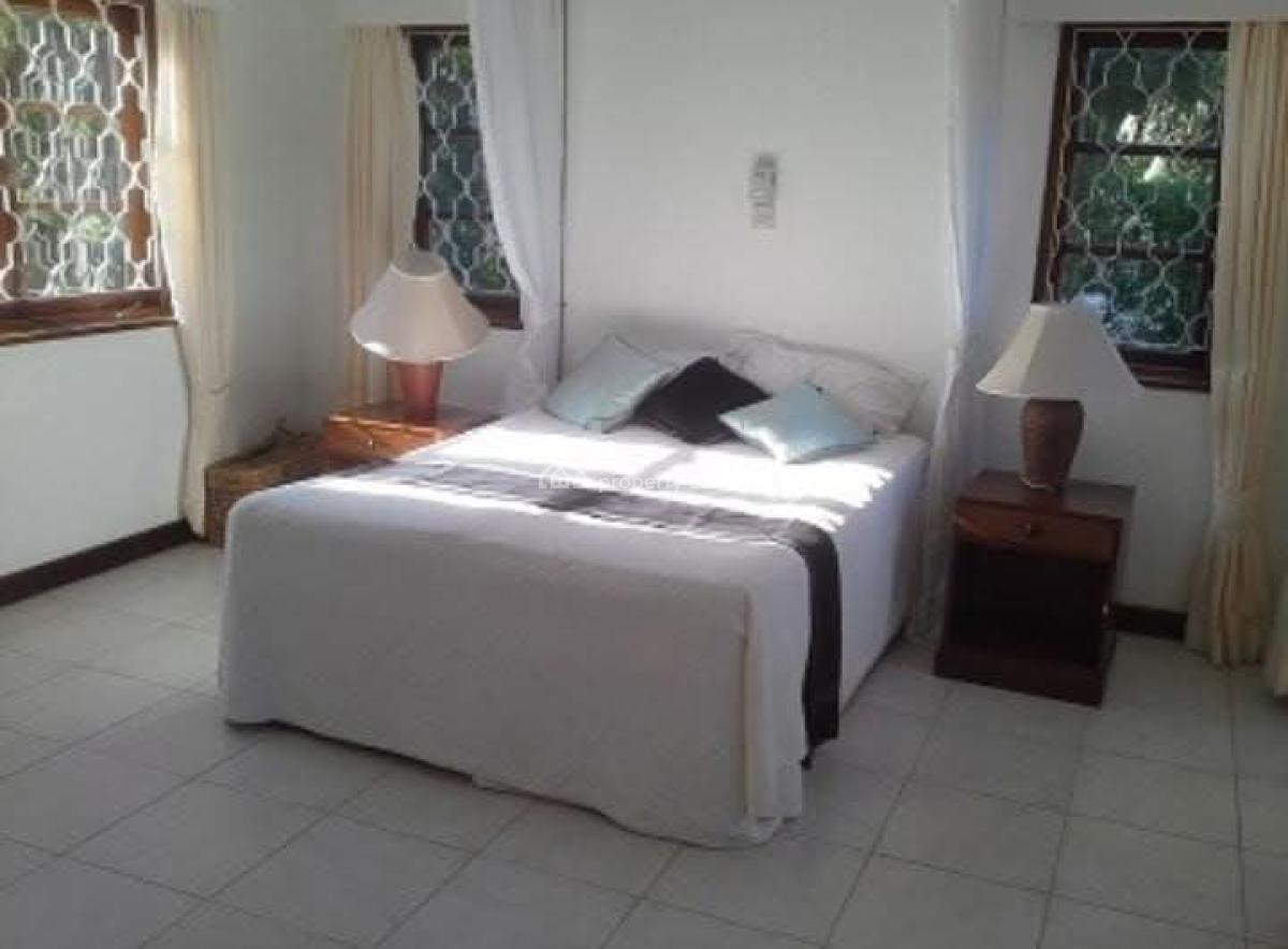 Fully Furnished 5 Bedroom Villa for Holiday Stays) Airbnb in Nyali, Mo, Nyali, Nyali, Mombasa, House Short Let