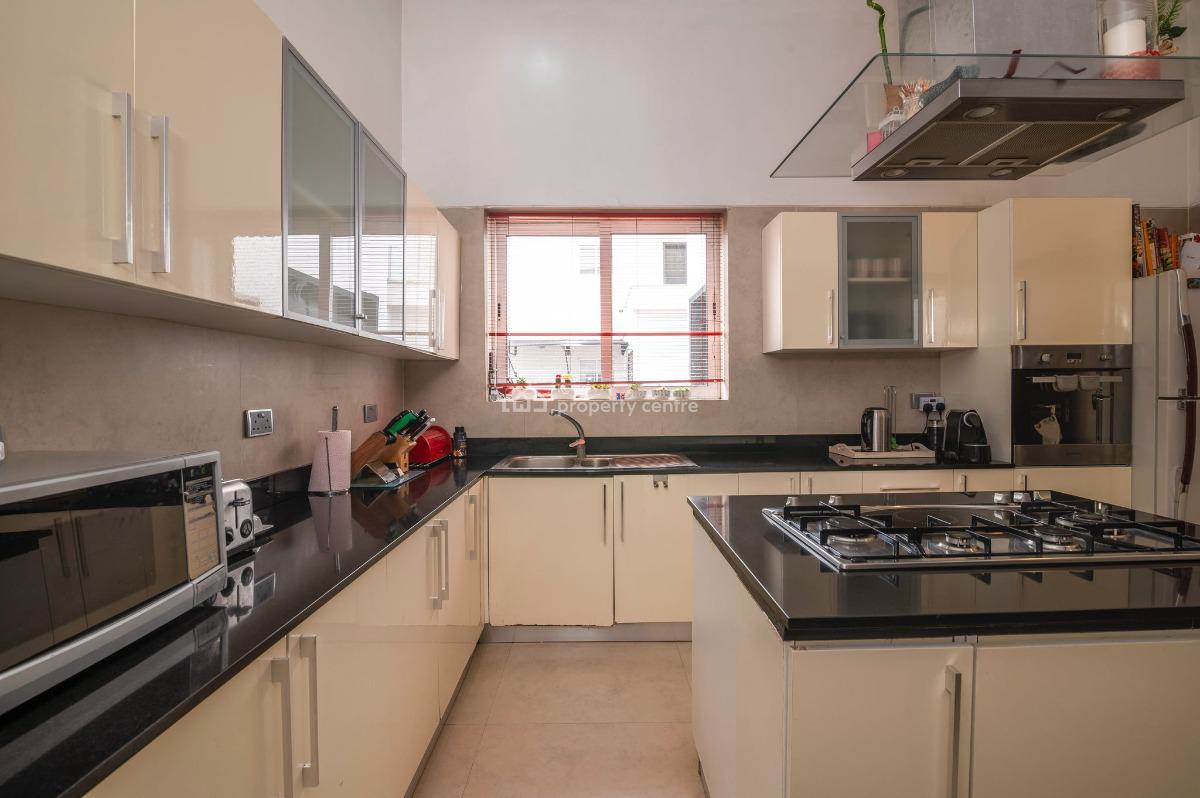 Elegant 6-bedroom All-en-suite Flat Roof Villa, Old Runda, Runda, Westlands, Nairobi, House for Sale