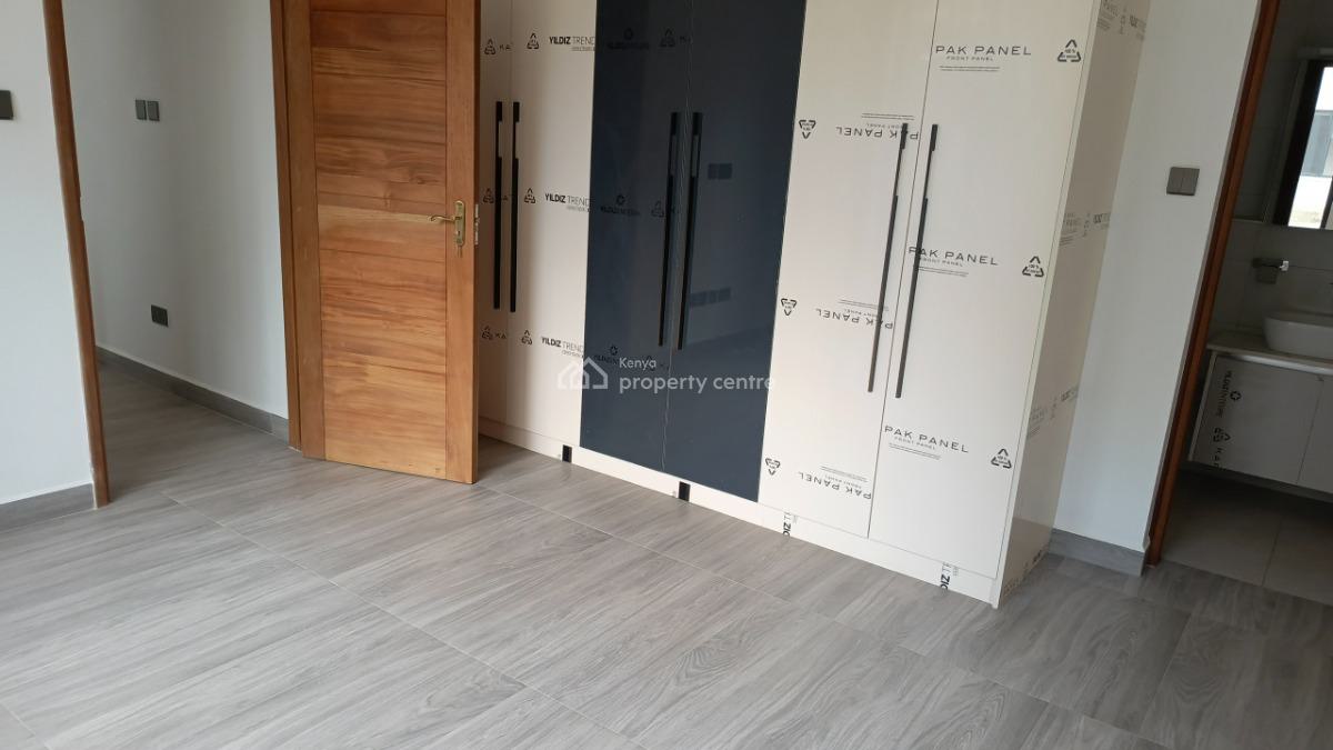 an Excellent 5 Bedroom Townhouse All Ensuite Plus 2dsq, Apple Cross, Lavington, Nairobi, House for Sale