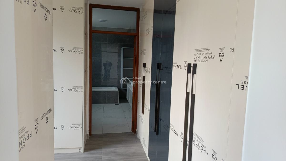 an Excellent 5 Bedroom Townhouse All Ensuite Plus 2dsq, Apple Cross, Lavington, Nairobi, House for Sale