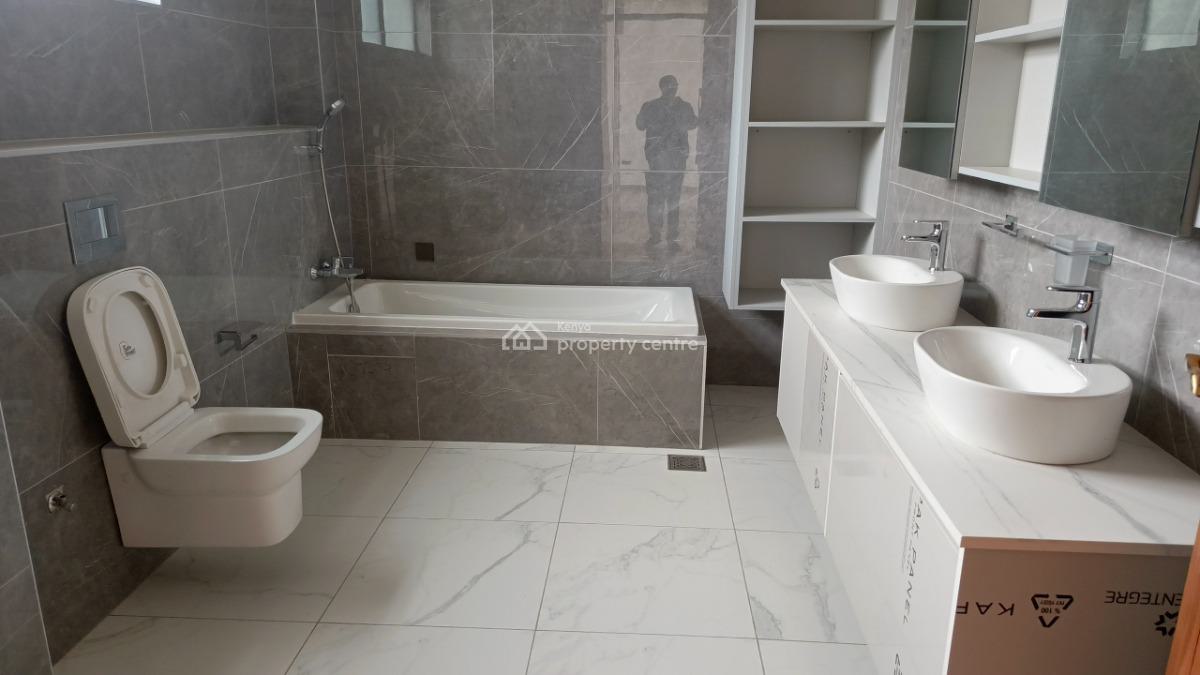 an Excellent 5 Bedroom Townhouse All Ensuite Plus 2dsq, Apple Cross, Lavington, Nairobi, House for Sale