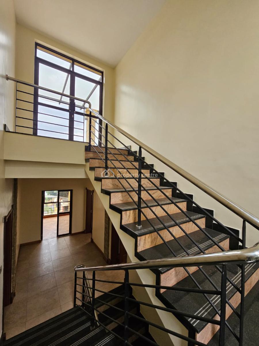 an Excellent Spacious 5 Bedroom Townhouse All Ensuite Plus 2dsq, Lavington, Nairobi, House for Sale