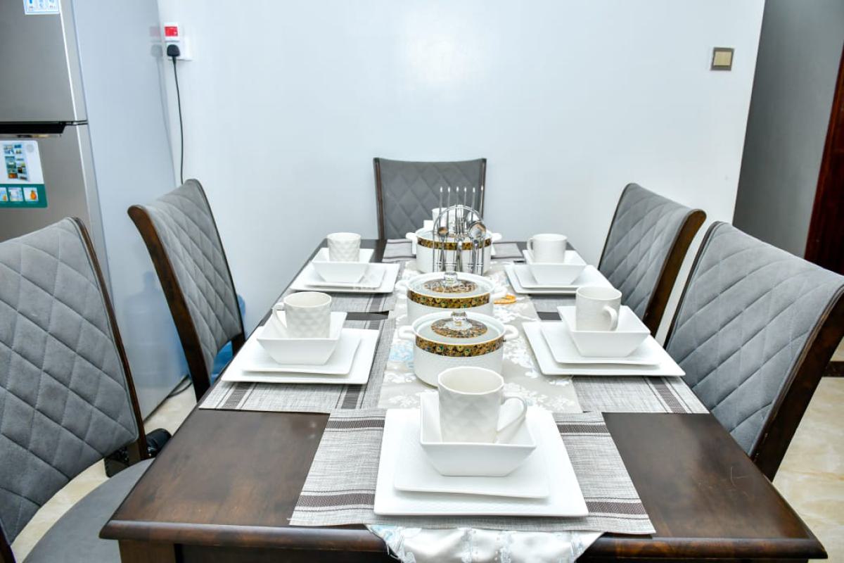 Fully Furnished and Serviced 3 Bedroom Apartment with Dsq, Kilimani, Nairobi, Apartment for Rent