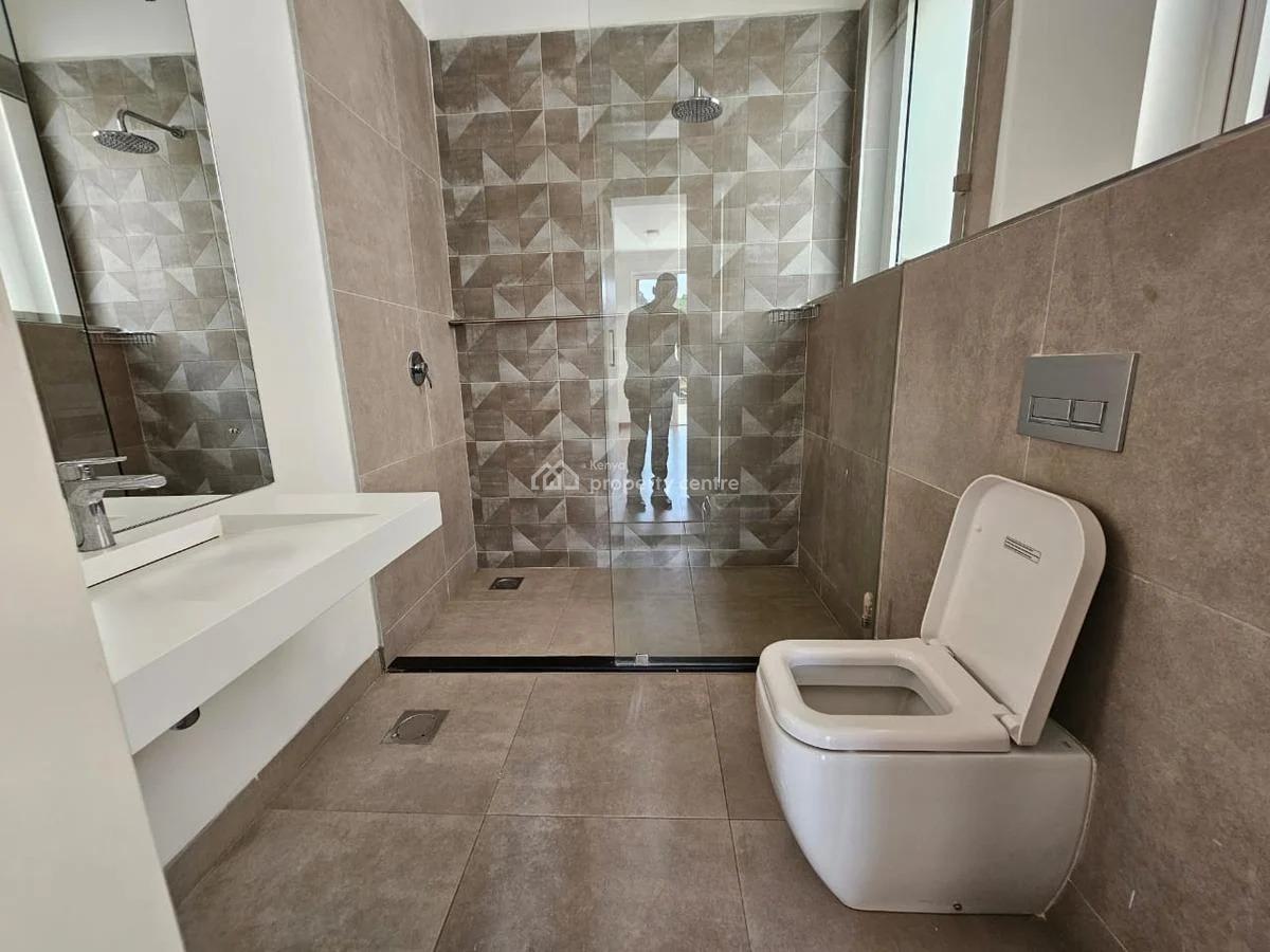 4 Bedroom Townhouse with Ensuite Plus Dsq in Lavington., Lavington, Nairobi, House for Rent