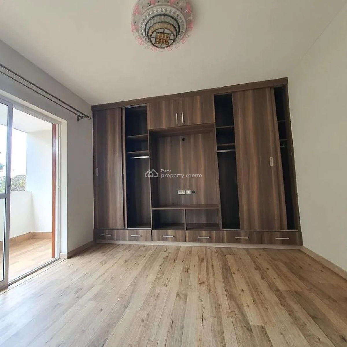 2 Bedroom Apartment with Ensuite in Kileleshwa., Kileleshwa, Nairobi, Apartment for Rent