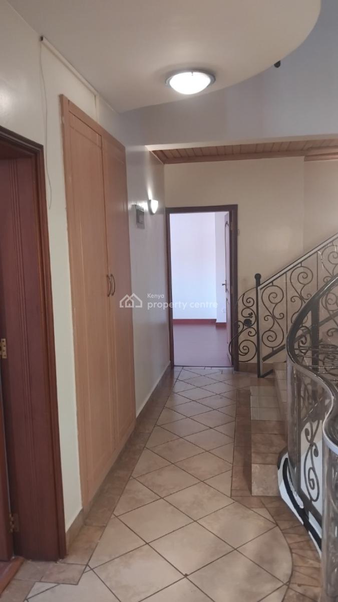 Standalone 5 Bedroom Mansion in Runda Evergreen Along Ruaka Road.  Set, Runda, Runda, Westlands, Nairobi, Townhouse for Sale