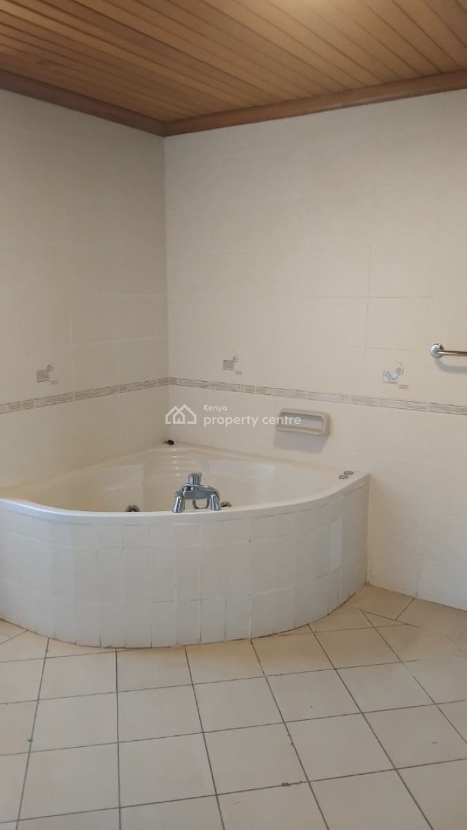 Standalone 5 Bedroom Mansion in Runda Evergreen Along Ruaka Road.  Set, Runda, Runda, Westlands, Nairobi, Townhouse for Sale