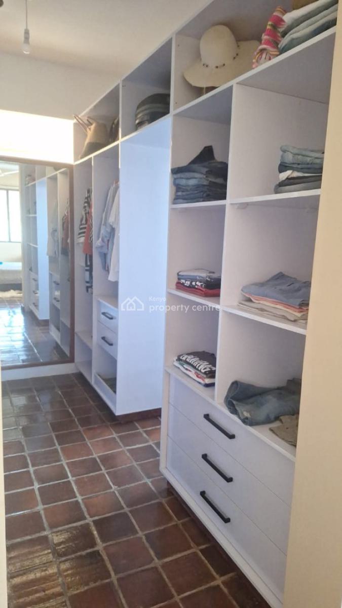 3 Bedroom House in Diani Beach  Swimming Pool  Furnished, Diani, Ukunda, Kwale, Terraced Bungalow for Sale