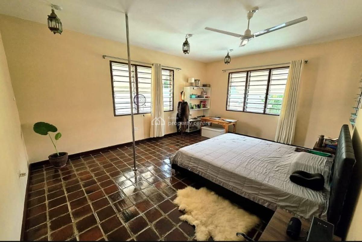 3 Bedroom House in Diani Beach  Swimming Pool  Furnished, Diani, Ukunda, Kwale, Terraced Bungalow for Sale