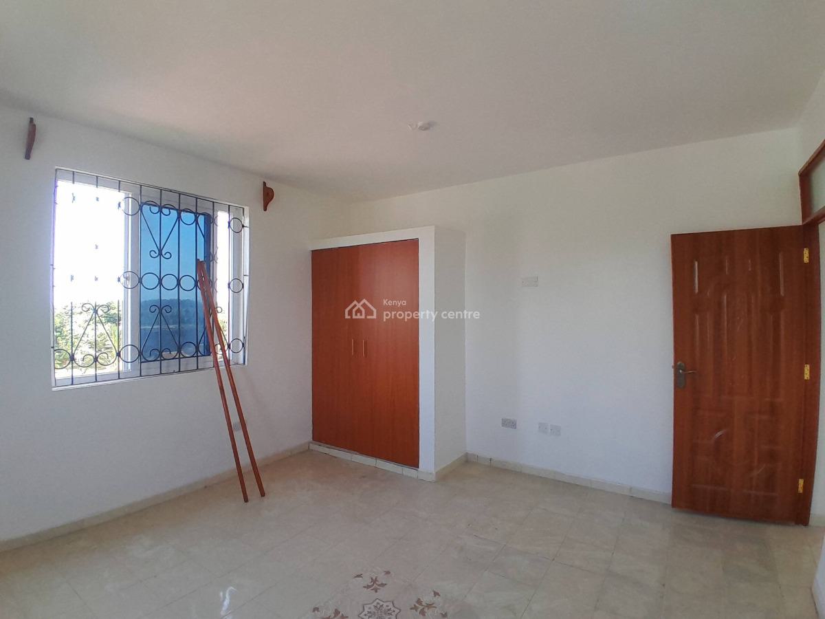 Remote Spacious 1 Bedroom Apartment Located Near Kwa Jeki Area, Mtwapa, Kwa Jeki Area, Mtwapa, Mtwapa, Kilifi, Apartment for Rent