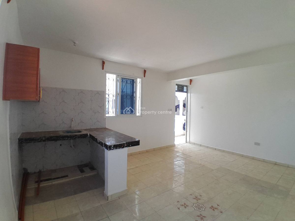 Remote Spacious 1 Bedroom Apartment Located Near Kwa Jeki Area, Mtwapa, Kwa Jeki Area, Mtwapa, Mtwapa, Kilifi, Apartment for Rent