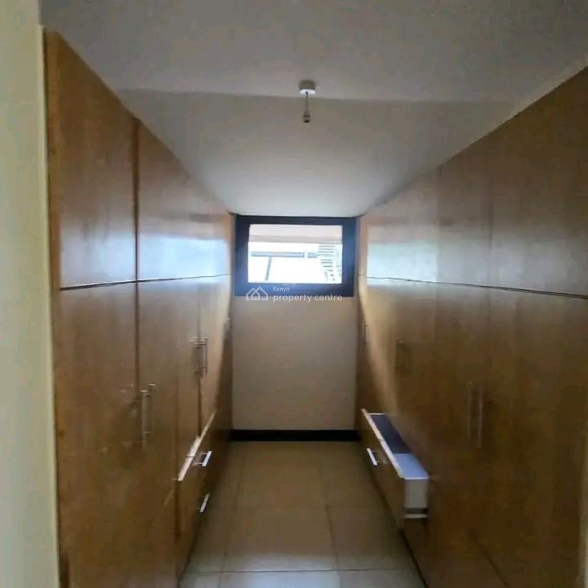 Opulent 5 Bedroom House with 2 Dsqs  in Karen, Nairobi, Karen, Nairobi, House for Sale