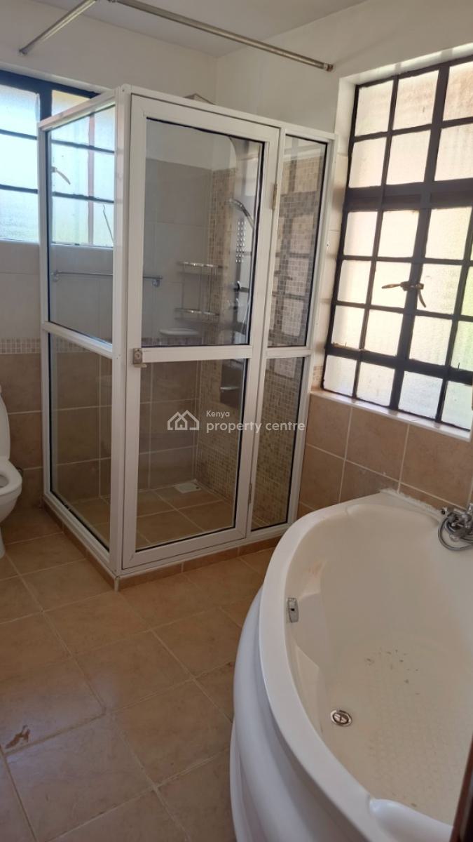 an Amazing Spacious 5 Bedroom Townhouse All Ensuite Plus 2 Dsq, Lavington, Nairobi, House for Rent