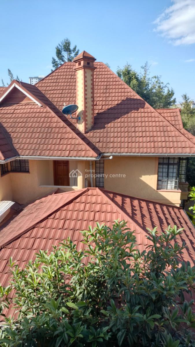 an Excellent Spacious 5 Bedroom Townhouse All Ensuite Plus 2dsq, Lavington, Nairobi, House for Sale