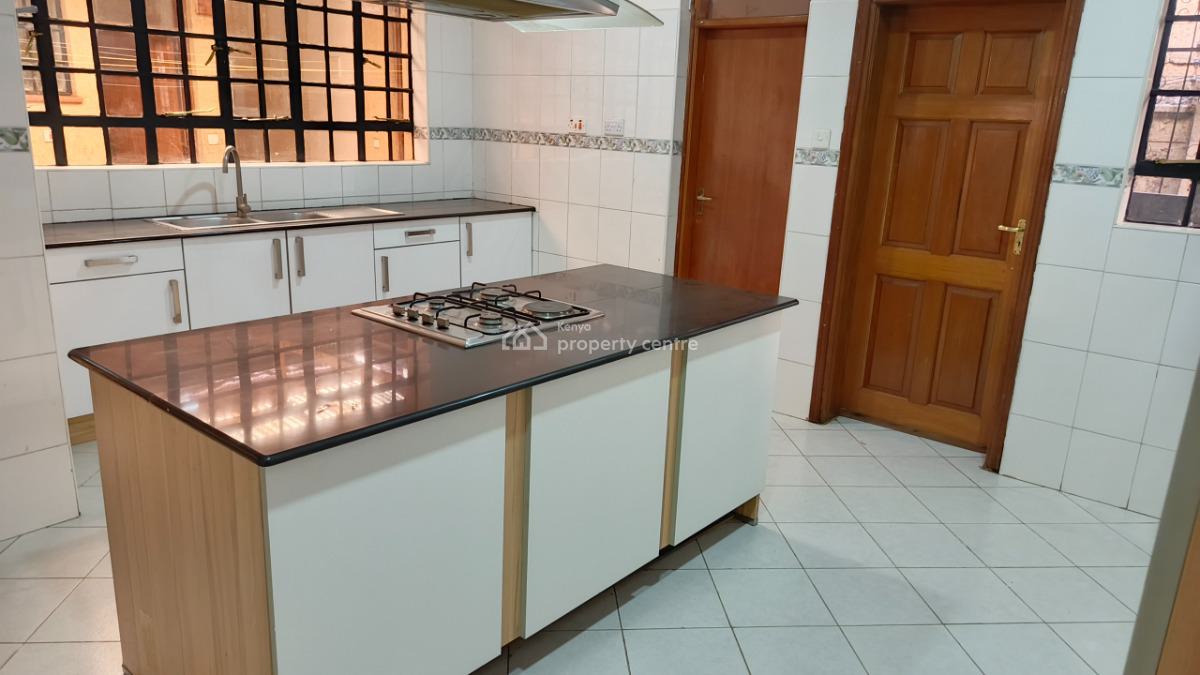 an Excellent Spacious 5 Bedroom Townhouse All Ensuite Plus 2dsq, Lavington, Nairobi, House for Sale