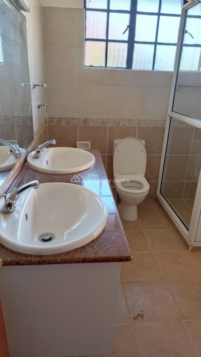 an Excellent Spacious 5 Bedroom Townhouse All Ensuite Plus 2dsq, Lavington, Nairobi, House for Sale