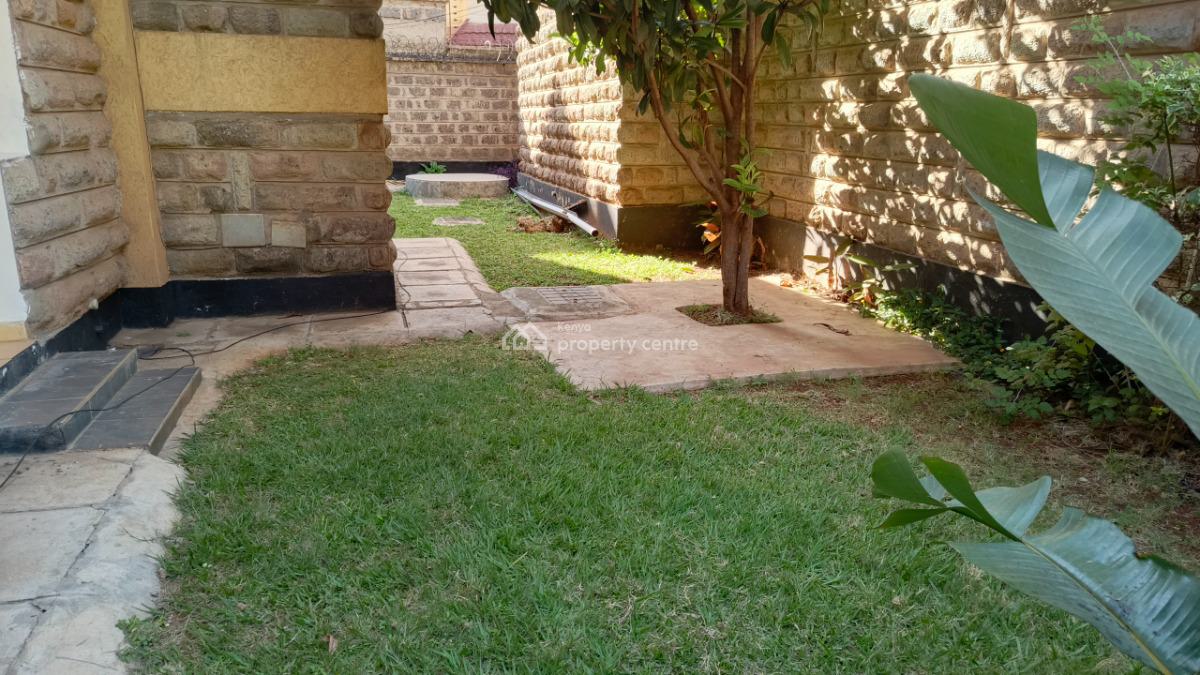 an Excellent Spacious 5 Bedroom Townhouse All Ensuite Plus 2dsq, Lavington, Nairobi, House for Sale