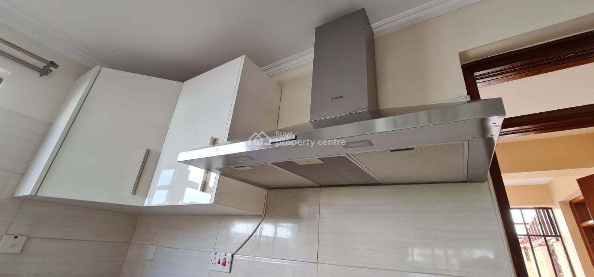 Luxurious 4-bedroom Townhouse in Gated Community, Kiambu Road ,kencom Sacco, Runda, Westlands, Nairobi, House for Sale