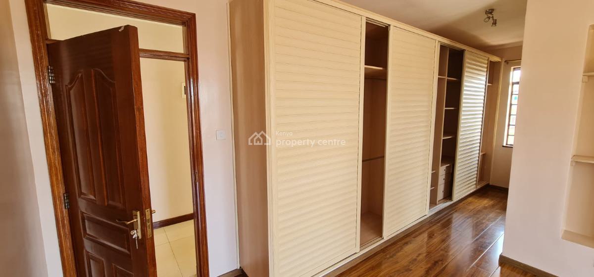 Luxurious 4-bedroom Townhouse in Gated Community, Kiambu Road ,kencom Sacco, Runda, Westlands, Nairobi, House for Sale