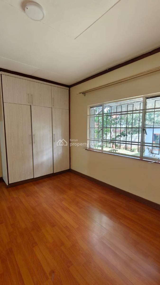 Charming 3-bedroom Bungalow with Dsq, Karen, Nairobi, Detached Bungalow for Rent