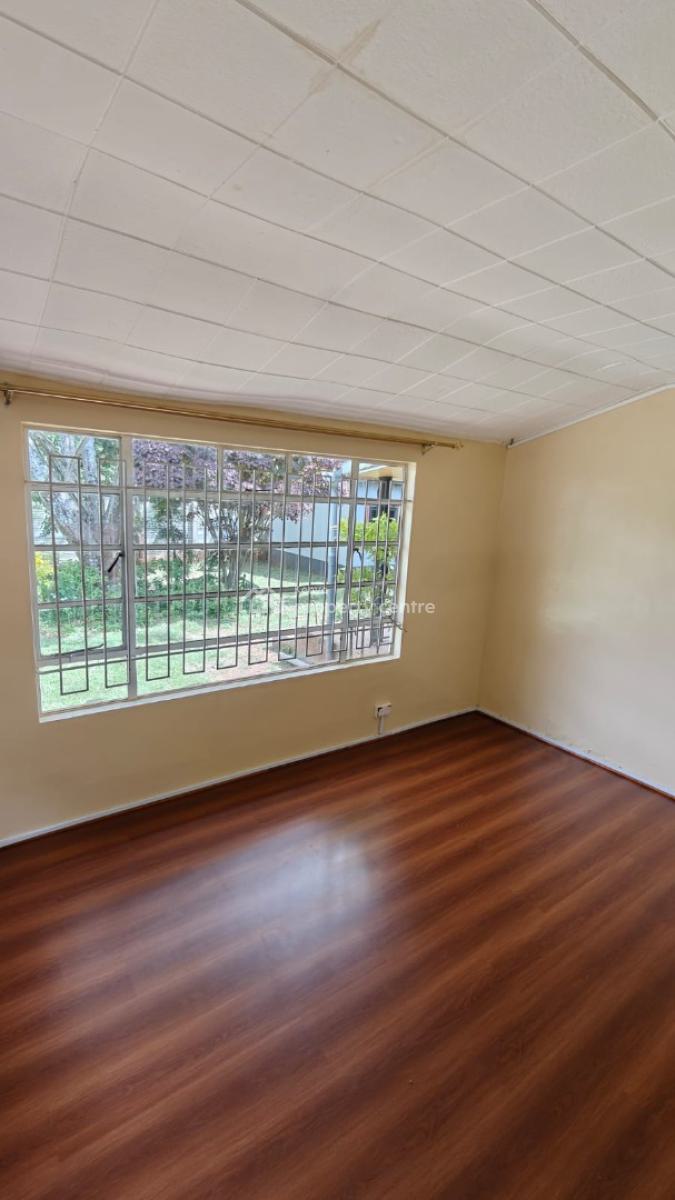 Charming 3-bedroom Bungalow with Dsq, Karen, Nairobi, Detached Bungalow for Rent
