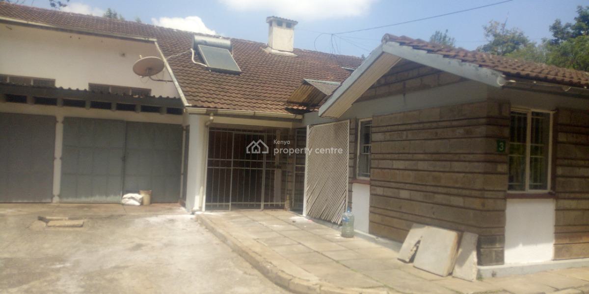 Four (4) Bedroom Master En-suite Townhouse with a Staff Quarter, Kasuku Center., Kileleshwa, Nairobi, Townhouse for Rent
