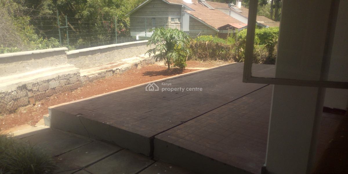 Four (4) Bedroom Master En-suite Townhouse with a Staff Quarter, Kasuku Center., Kileleshwa, Nairobi, Townhouse for Rent