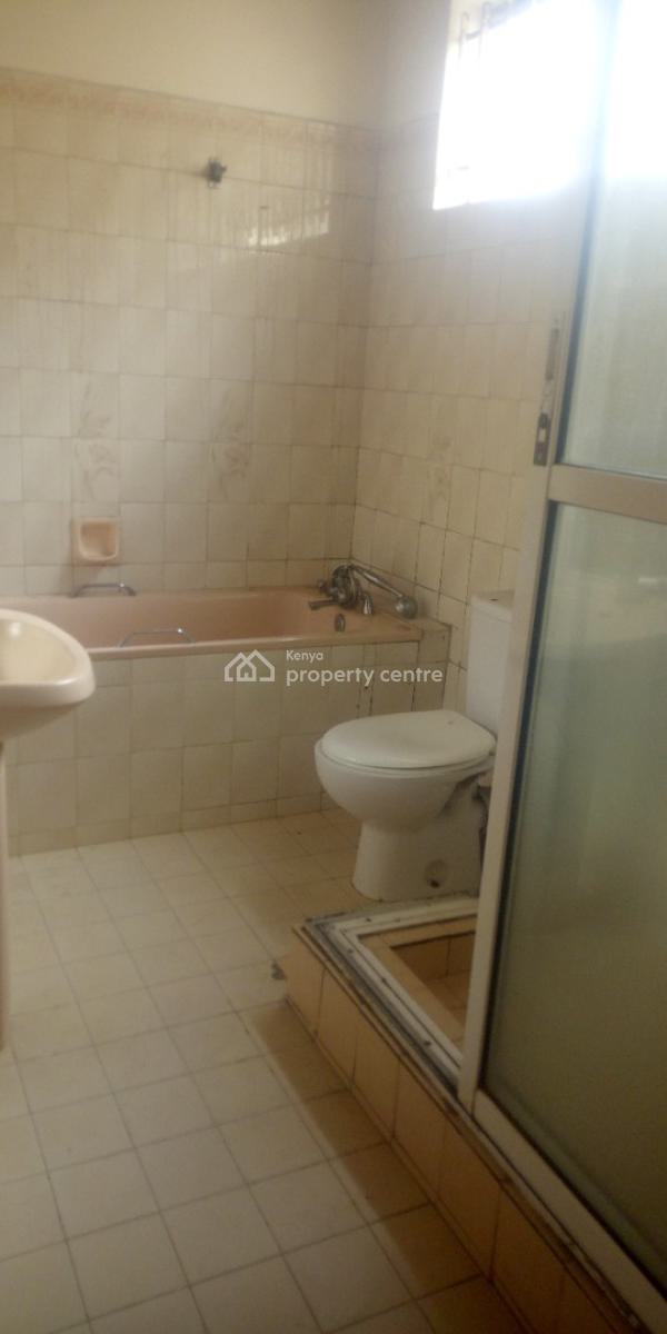 Four (4) Bedroom Master En-suite Townhouse with a Staff Quarter, Kasuku Center., Kileleshwa, Nairobi, Townhouse for Rent
