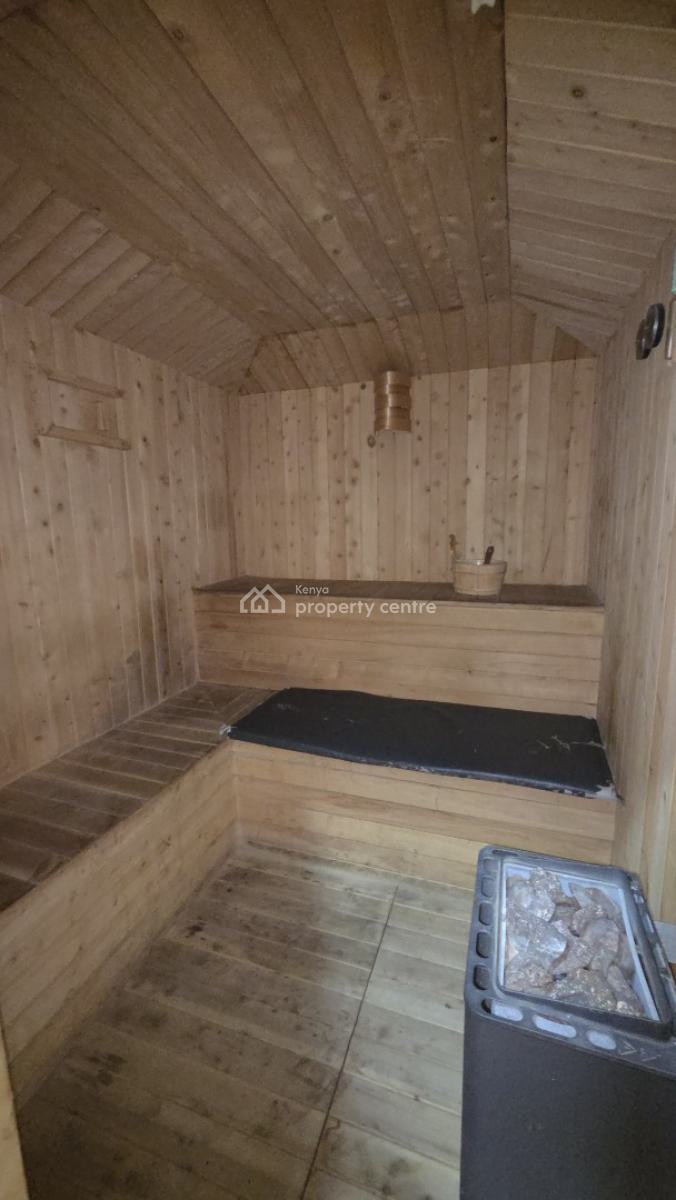 Spacious 4-bedroom Home with Resort-style Amenities, Batu Batu Road, Parklands, Nairobi, Apartment for Sale