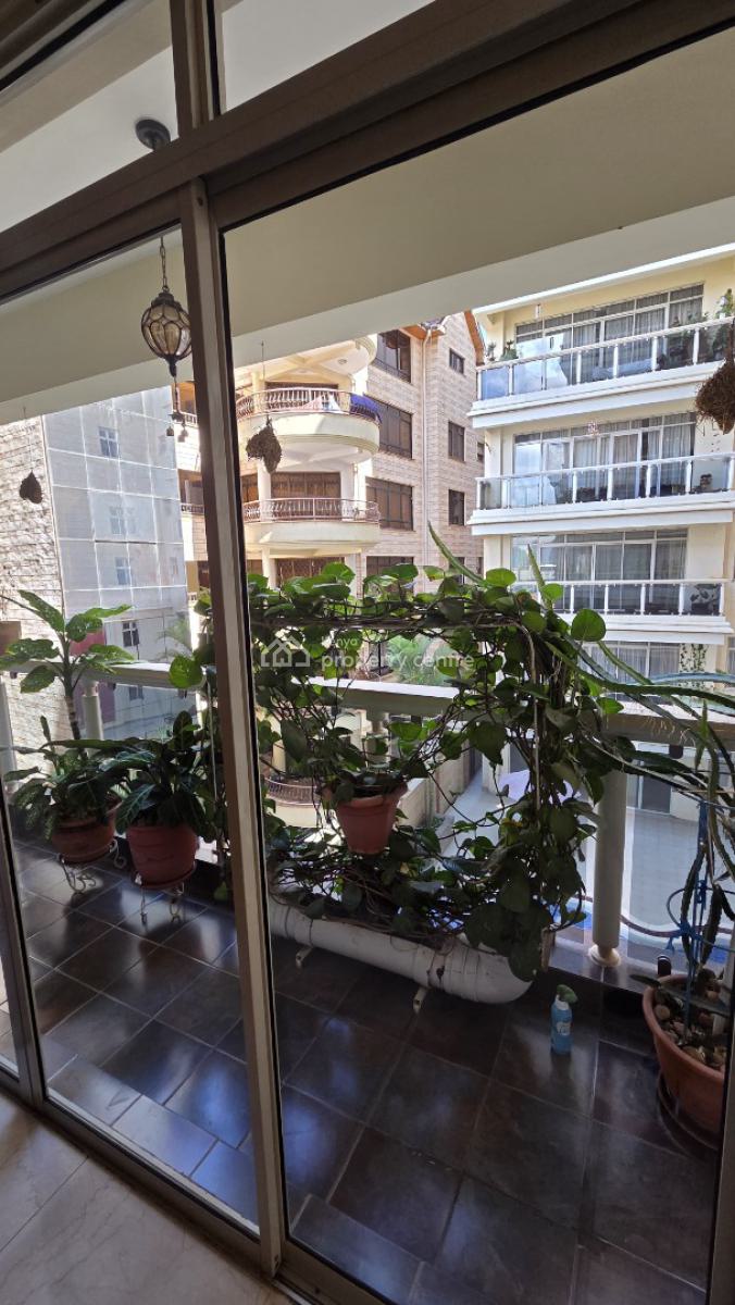 Spacious 4-bedroom Home with Resort-style Amenities, Batu Batu Road, Parklands, Nairobi, Apartment for Sale