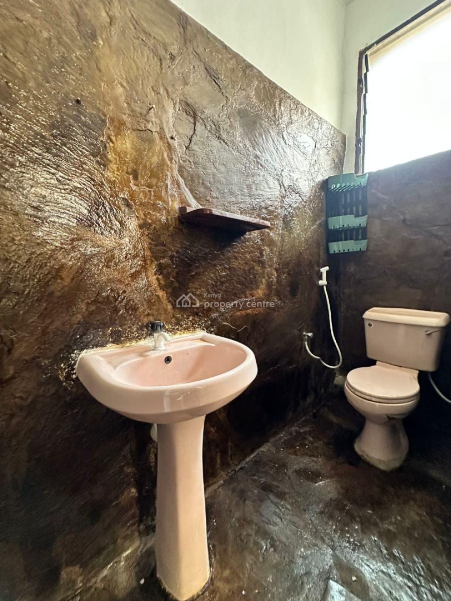 Modern 2-bedroom Apartment, Causarina Road, Malindi Town, Kilifi, Apartment for Rent