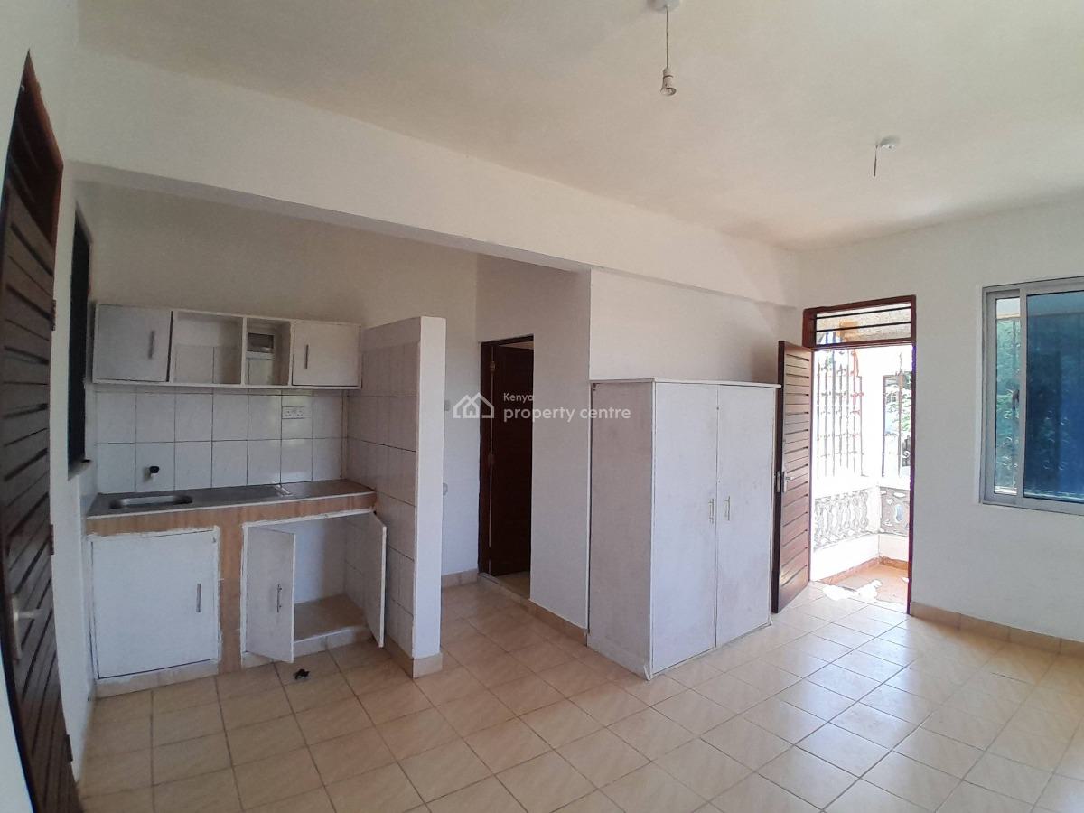 Spacious Bedsitter Apartment, Mtwapa, Kilifi, Bedsitter (single Room) for Rent