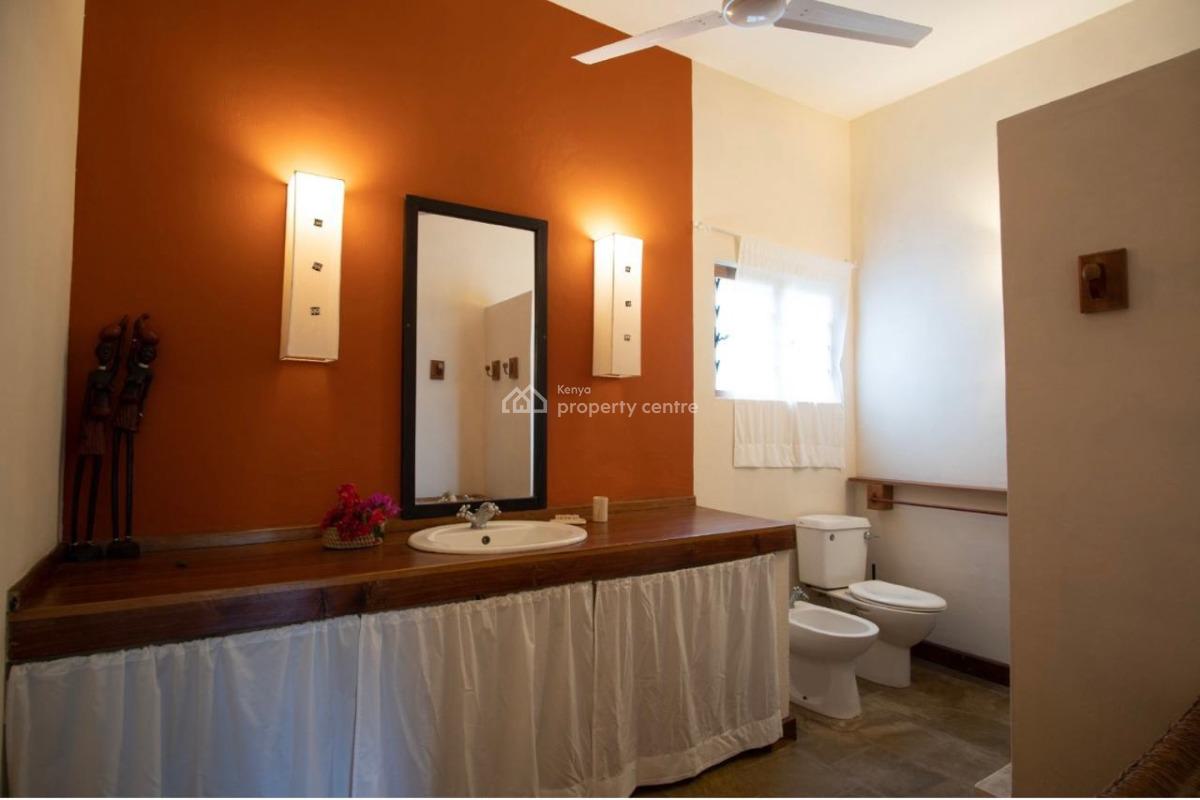 Fully-furnished Coastal Residence in Malindis Hidden Luxury at Blukey, Causarina Road, Malindi Town, Kilifi, House for Sale