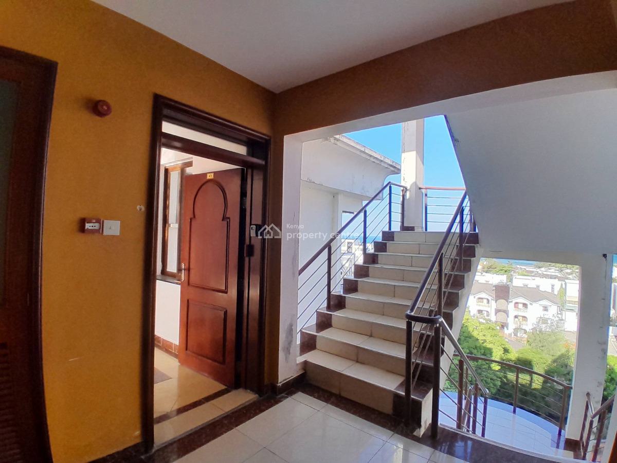 Spacious 3 Bedroom Apartment, Near City Mall, Nyali, Mombasa, Apartment for Rent