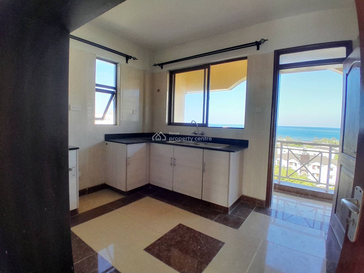 Spacious 3 Bedroom Apartment, Near City Mall, Nyali, Mombasa, Apartment for Rent
