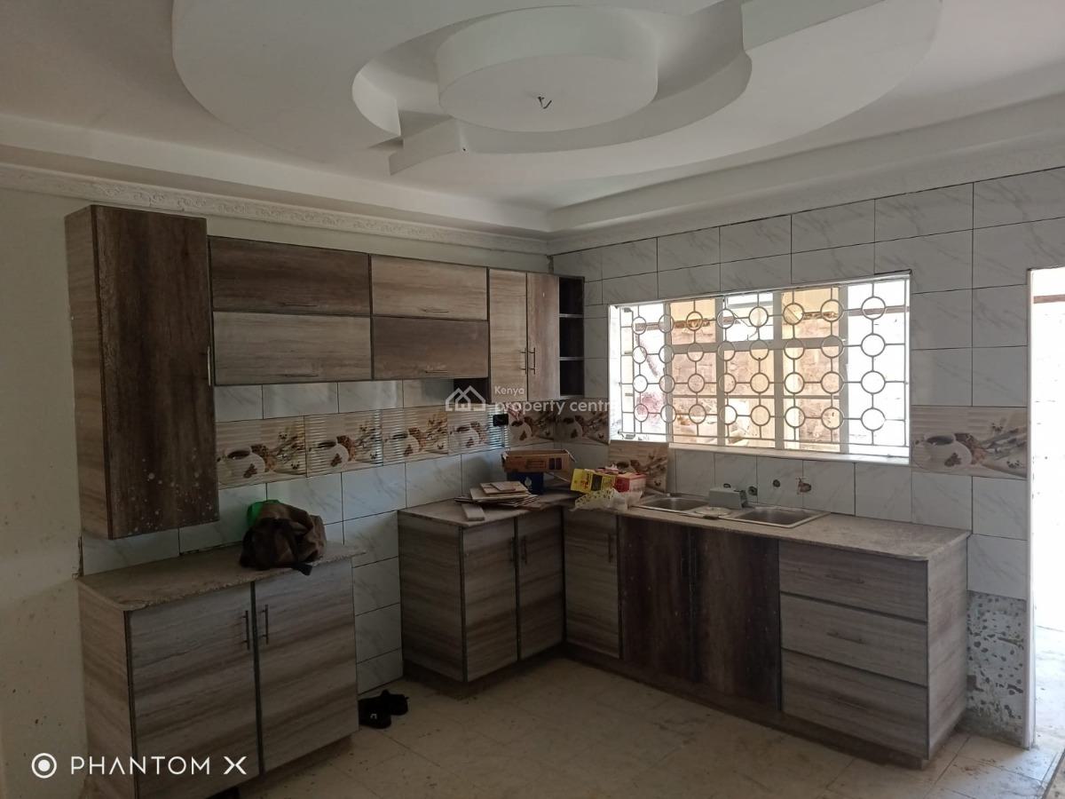 Elegant 4-bedroom Maisonette with Attached Sq, Mountain View Estate, Nanyuki, Laikipia, Townhouse for Sale