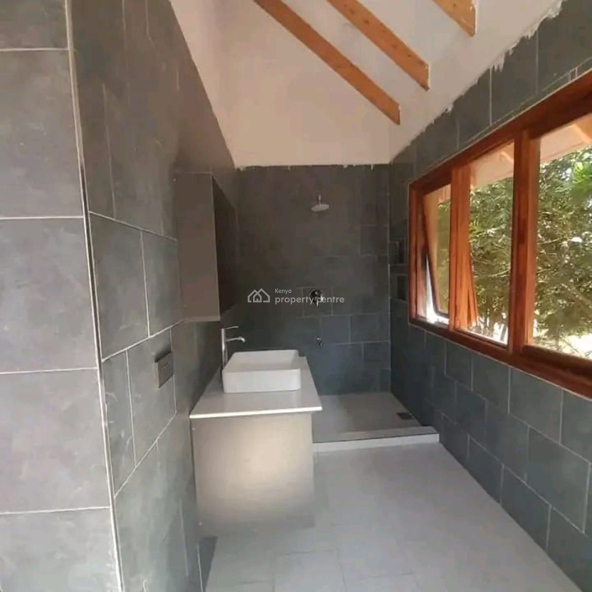 Luxury 7 Bedroom Ambassadorial House, Kiambu Road, Runda, Westlands, Nairobi, Detached Bungalow for Sale