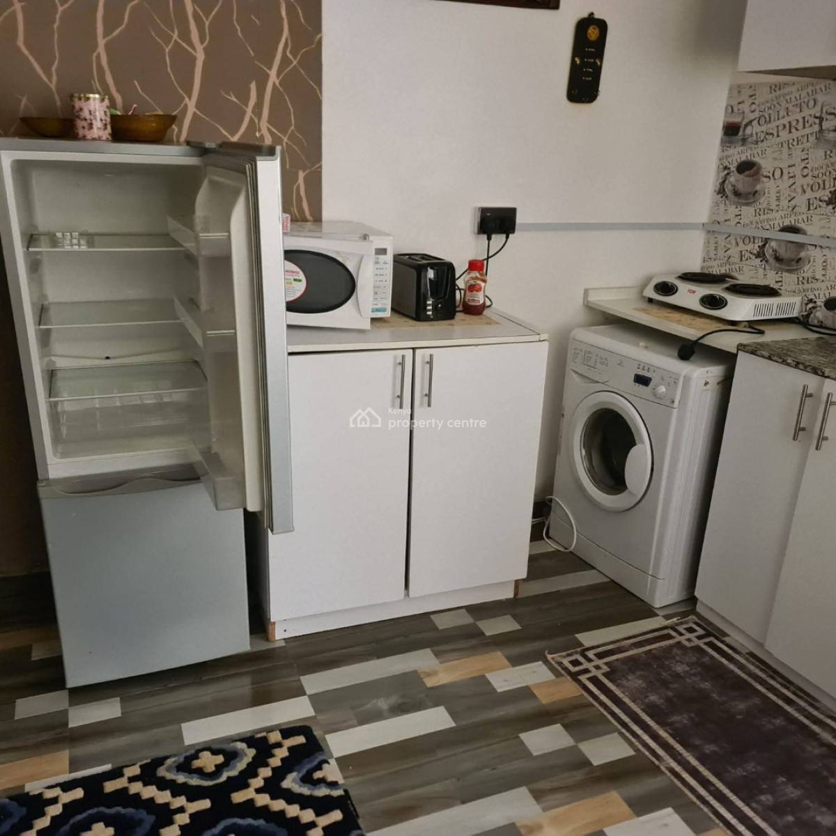 Luxury 7 Bedroom Villa with a Detached 3-bedroom Guest Wing and Pool, Karen, Nairobi, House for Sale