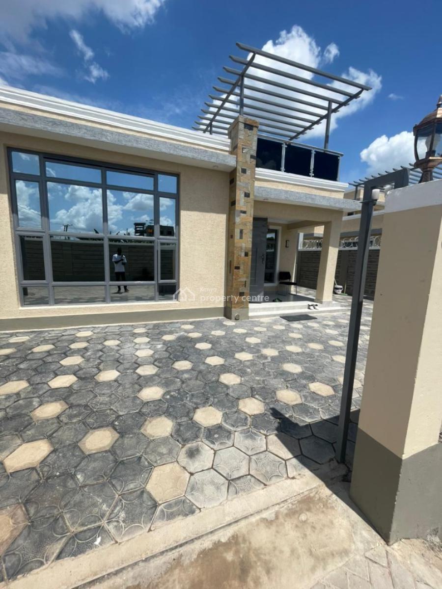 3 Bedroom House with Sq All Ensuite in a Gated Estate of 3 Units Mugut, Ruiru Mugutha, Ruiru, Kiambu, Townhouse for Sale