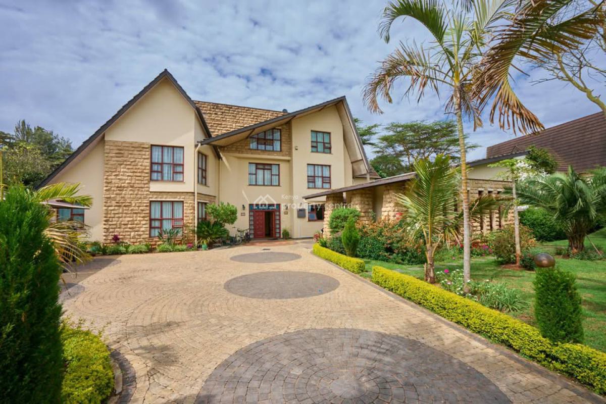 Luxurious 5-bedroom Villa in Gated Community Resort-style Amenities, Karen, Nairobi, House for Sale