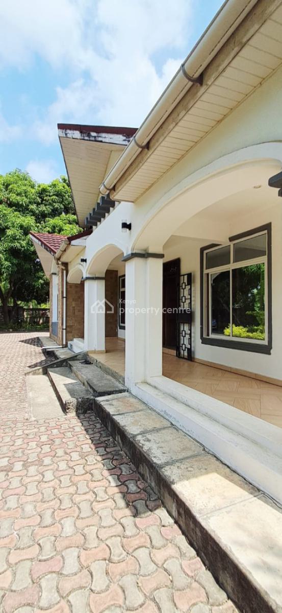 3 Bedrooms Executive Bungalow, Located at Mtwapa, Mtwapa, Kilifi, House for Sale