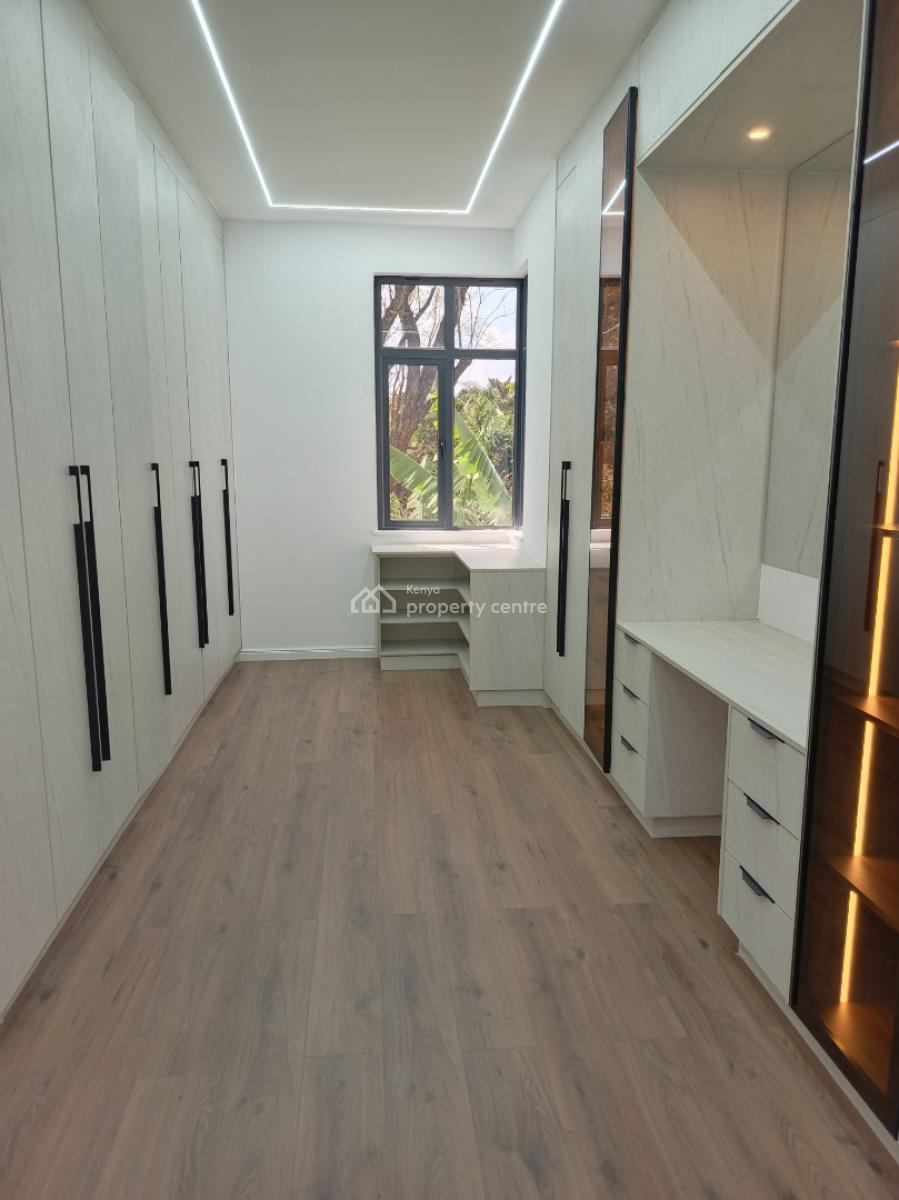 an Extraordinary Massive 5 Bedroom Townhouse All Ensuite Plus Dsq, Lavington, Nairobi, House for Rent