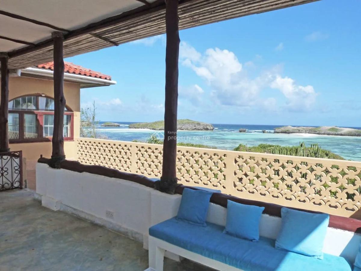 5 Bedroom Ensuite Big Garage and Staff House  Sitting on 1acre Sand Be, Watamu, Watamu, Kilifi, Townhouse for Sale