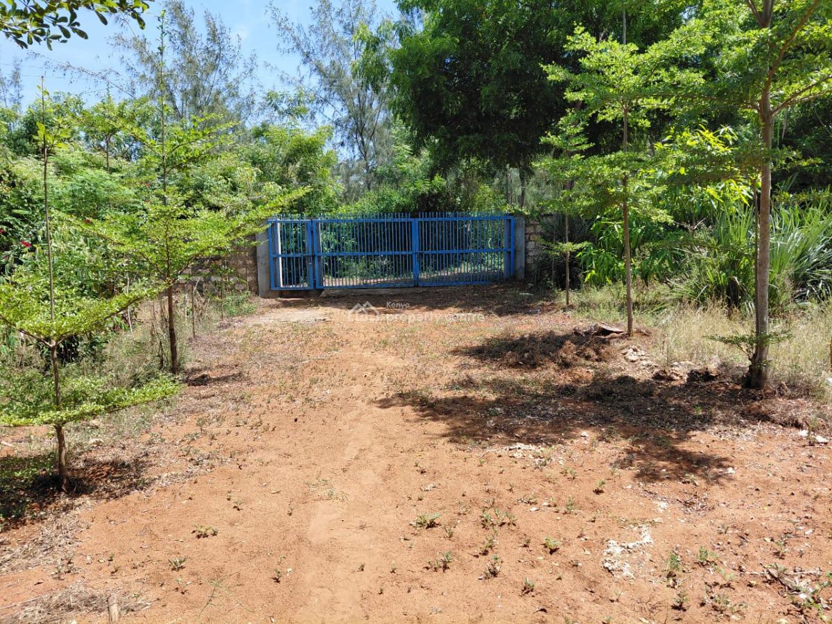 1 Acre in Watamu 6bedrooms Asking Price 18m Contact 0718920450, Watamu Kilifi, Watamu, Kilifi, Mixed-use Land for Sale