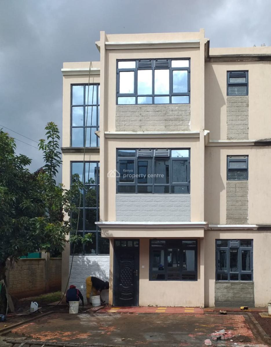 Beautiful 4 Bedroom Villas 2 Ensuite Plus Sq in Gikambura Kikuyu., 200 Meters From The Tarmac Road, Kikuyu, Kiambu, House for Sale