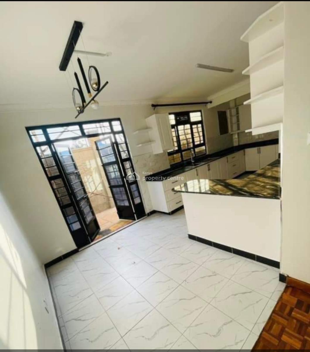 Beautiful 4 Bedroom Villas 2 Ensuite Plus Sq in Gikambura Kikuyu., 200 Meters From The Tarmac Road, Kikuyu, Kiambu, House for Sale