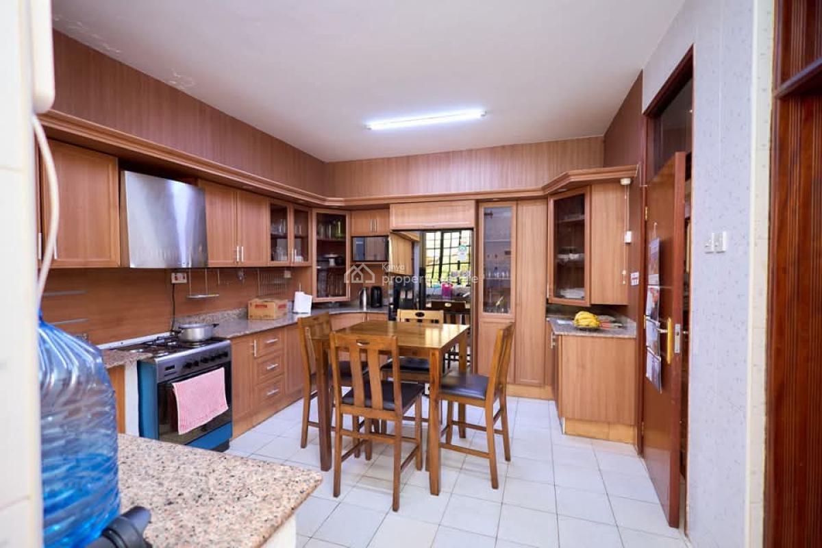 4bedroom Home All Ensuite with Dsq and Pool on Half Acre in Karen., Karen, Nairobi, House for Sale