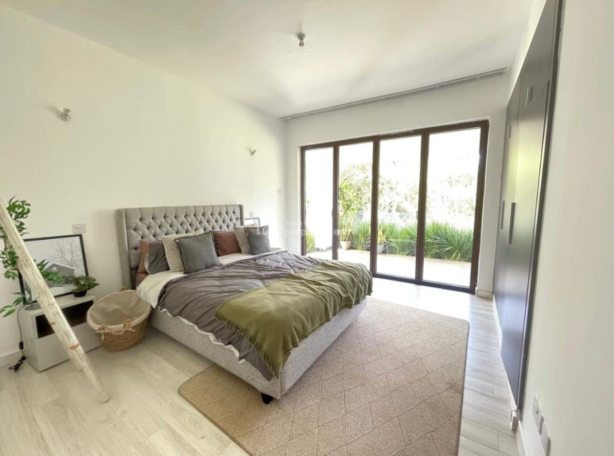 Contemporary 5bedroom Home All Ensuite with Dsq on Half Acre in Karen., Karen, Nairobi, House for Sale