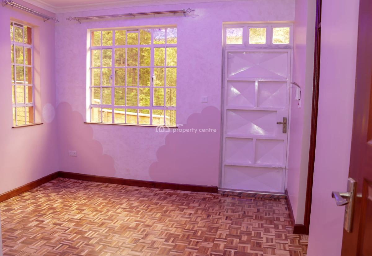 Flatroof 4 Bedroom Maisonette All Ensuite with Dsq in Ngong., 300 Meters From The Tarmac Road, Ngong, Kajiado, House for Sale